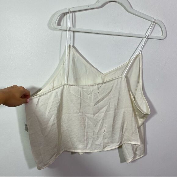 BP White Cream Spaghetti Strap Crop Top - Size 3X - Picture 5 of 8